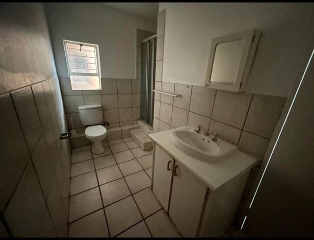 2 BEDROOM APARTMENT FOR SALE IN HATFIELD